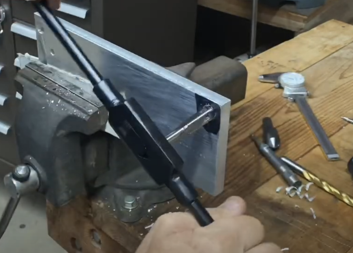 Threading 101 How To Use Taps & Dies To Create Threads